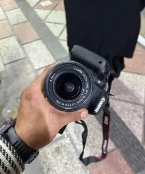 دوربین کنون 800d دست دوم