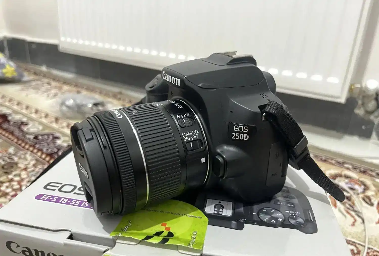 دوربین عکاسی canon 250d دست دو