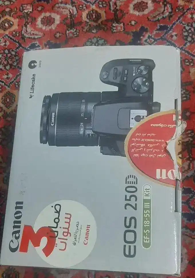 canon 250 D دست دو