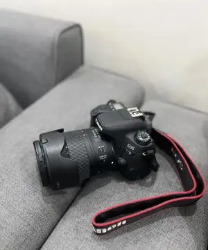 canon 77d با 55-18 دست دوم