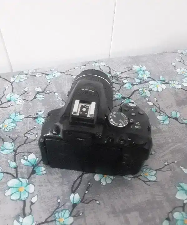 دوربین nikon d5300 دست دو