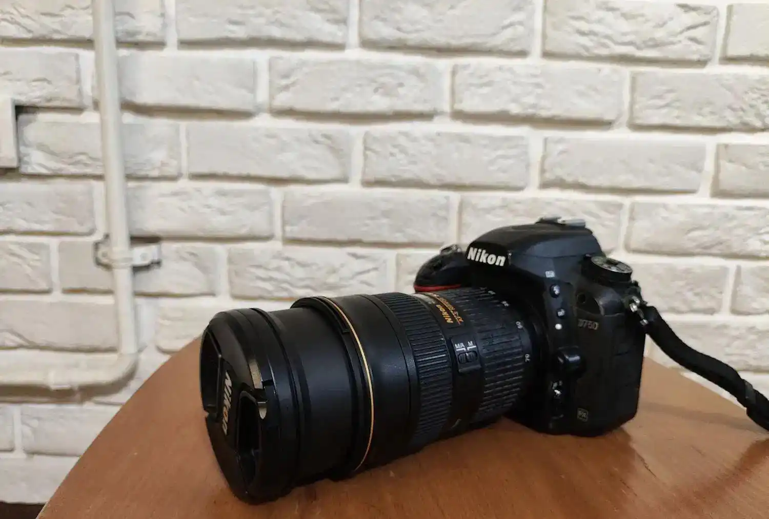 دوربین نیکون D750 به همراه لنز 24 70 دست دو