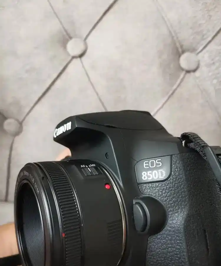 دوربین 850d cannon دست دو