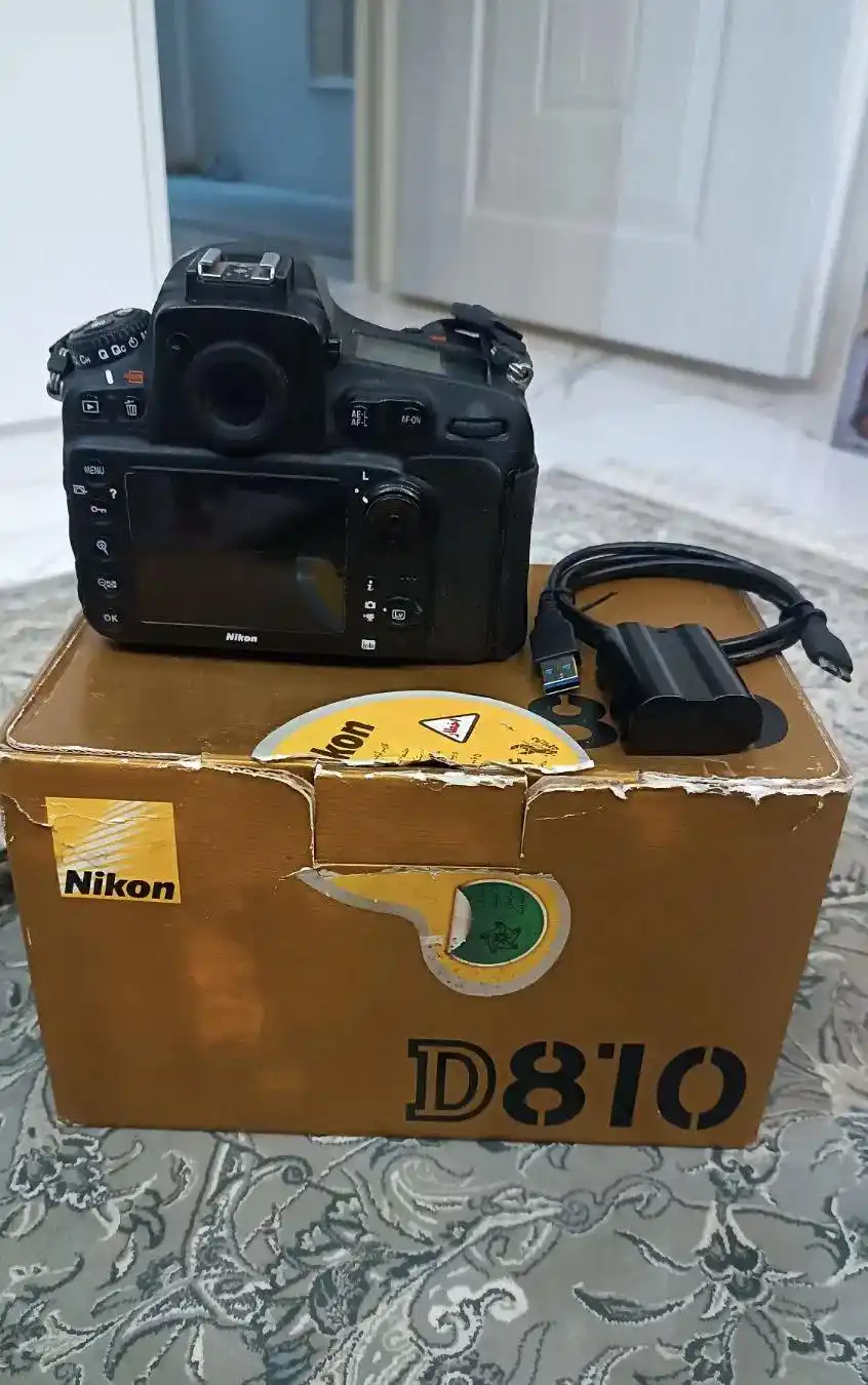 بادی نیکون d810 دست دو