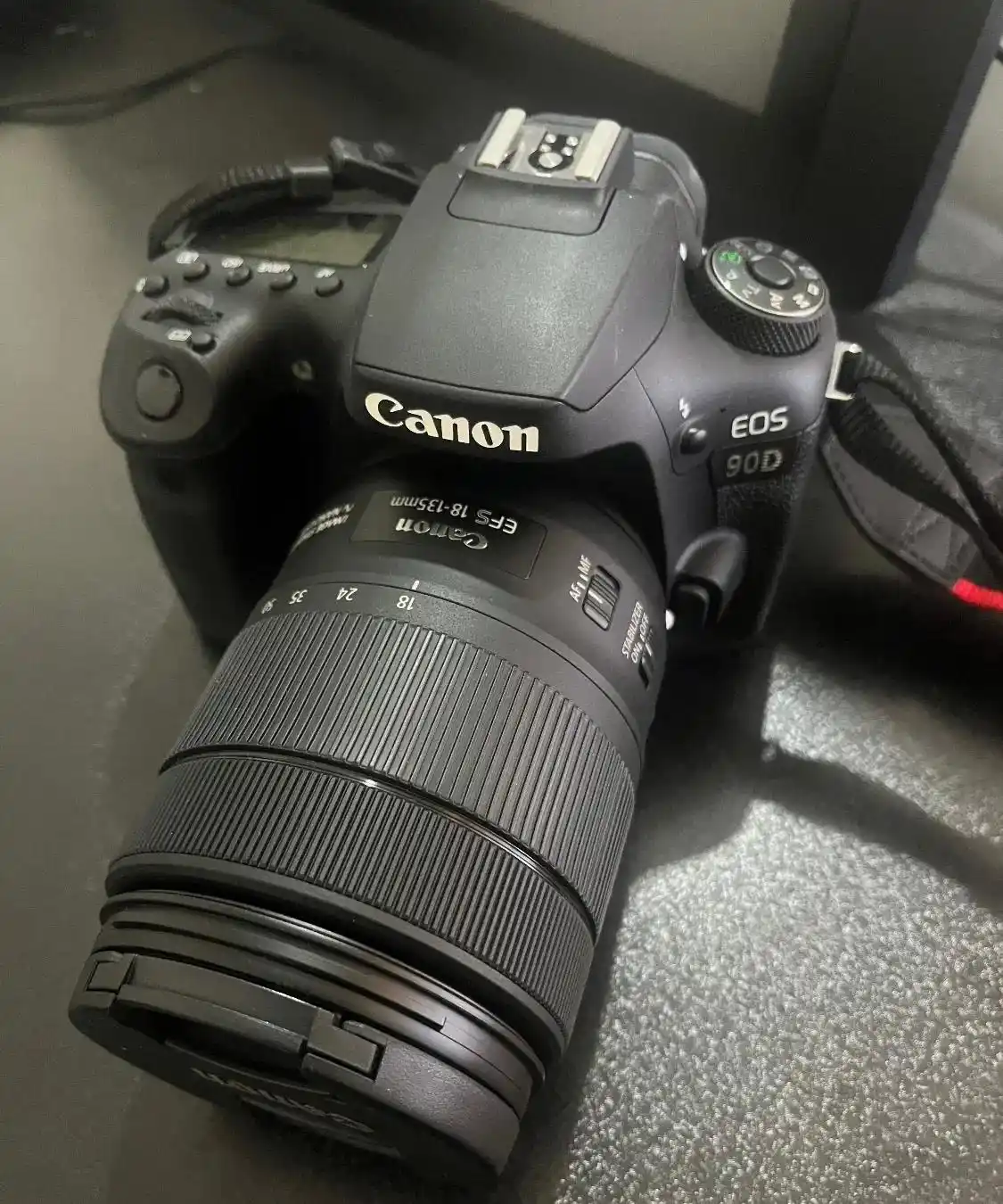 Canon 90d دست دو