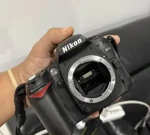 بدنه دوربین عکاسی Nikon D90 نیکون فیلمبرداری دست دو