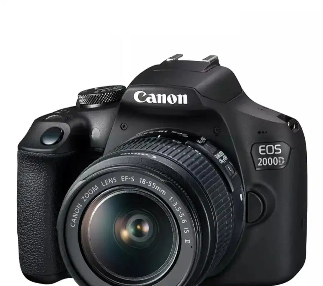 canon 2000D زیر ۵۰۰ شات دست دو