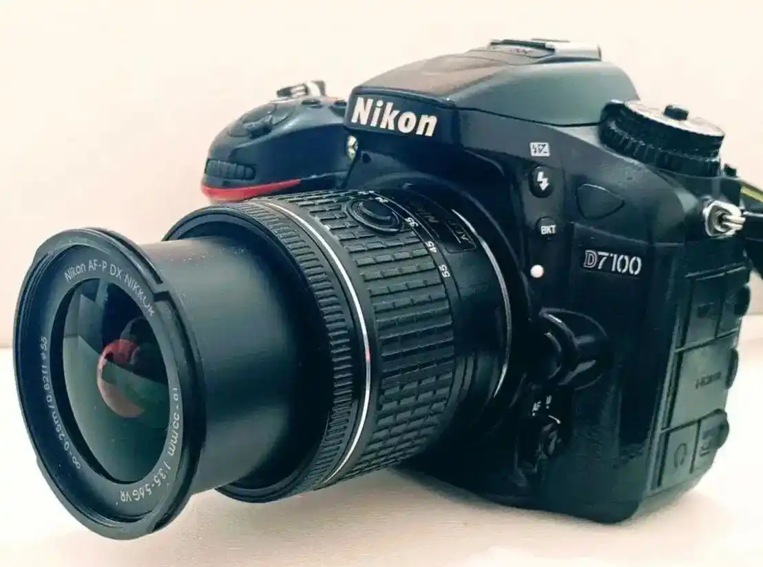 دوربین Nikon d7100 دست دو