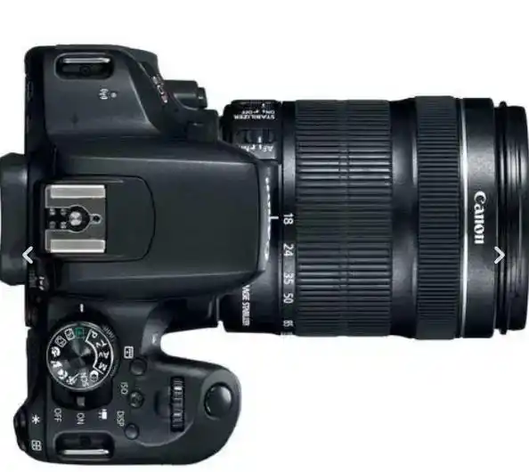 Canon EOS 800D 18-135 IS STM دست دو