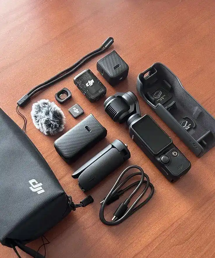 (DJI Osmo Pocket 3 (Creator Combo دست دو