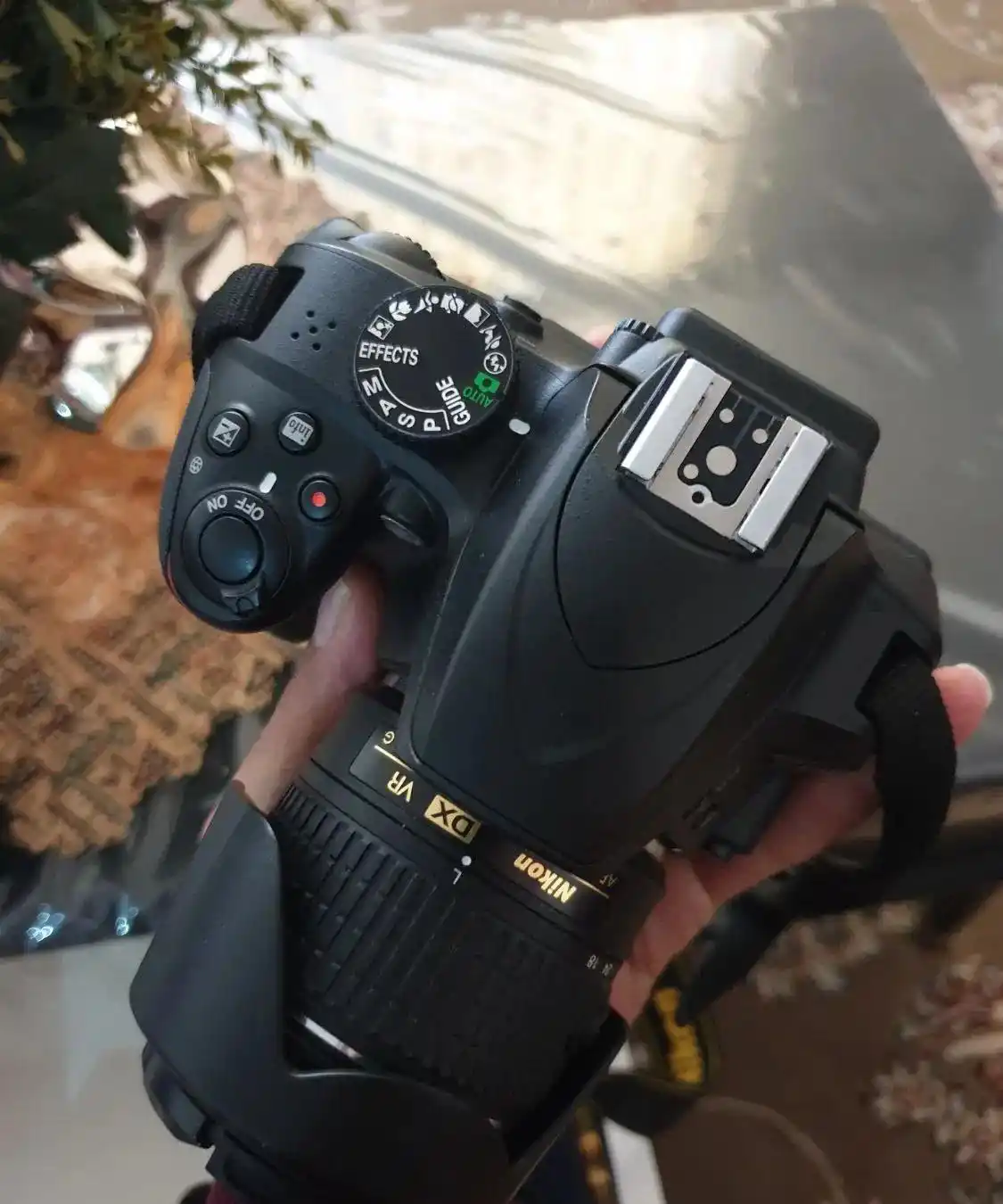 دوربین عکاسی Nikon d3400 دست دو
