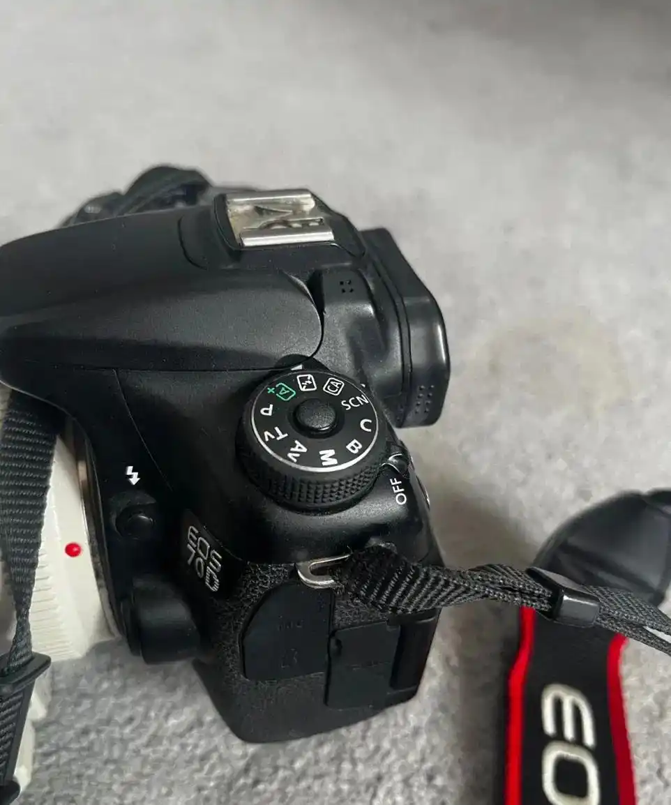 دوربین canon اصل 70d EOS دست دو