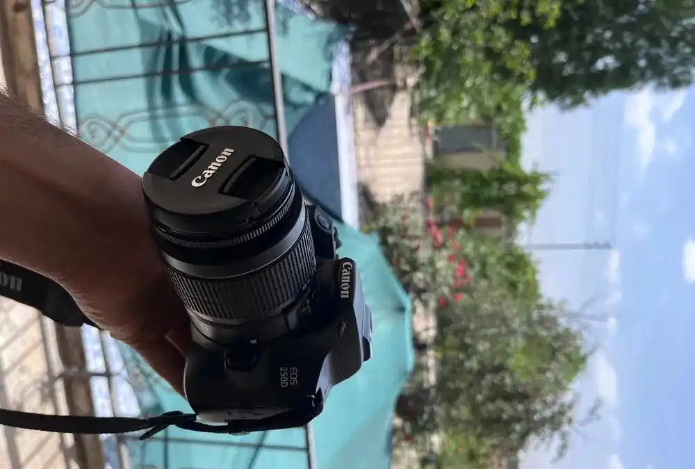 کنون 250d دست دو