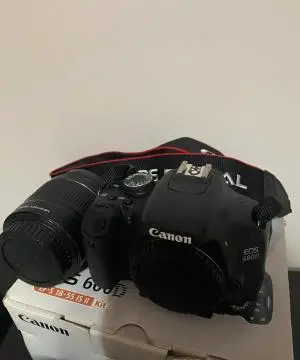 دوربین کنون canon 600D دست دوم