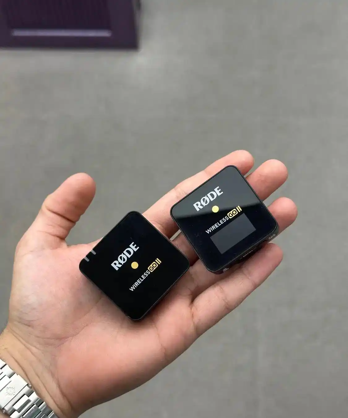میکروفون Rode Wireless Go ll دست دو
