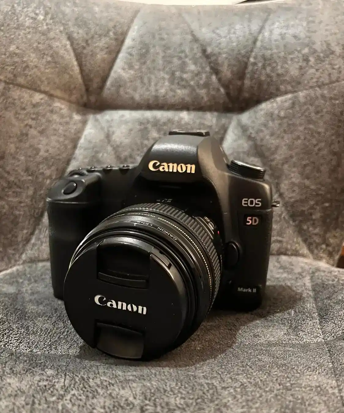 فروش فوری دوربین عکاسی کانن مدل 5D Mark II دست دو