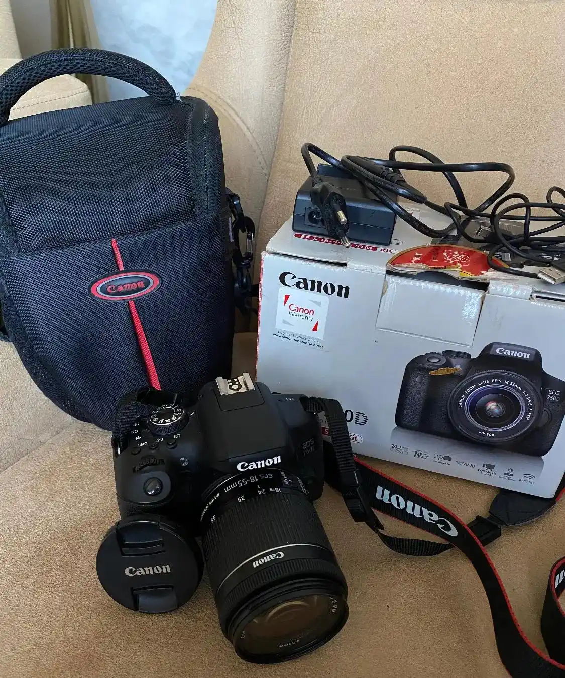 دوربین عکاسی canon D750 دست دو