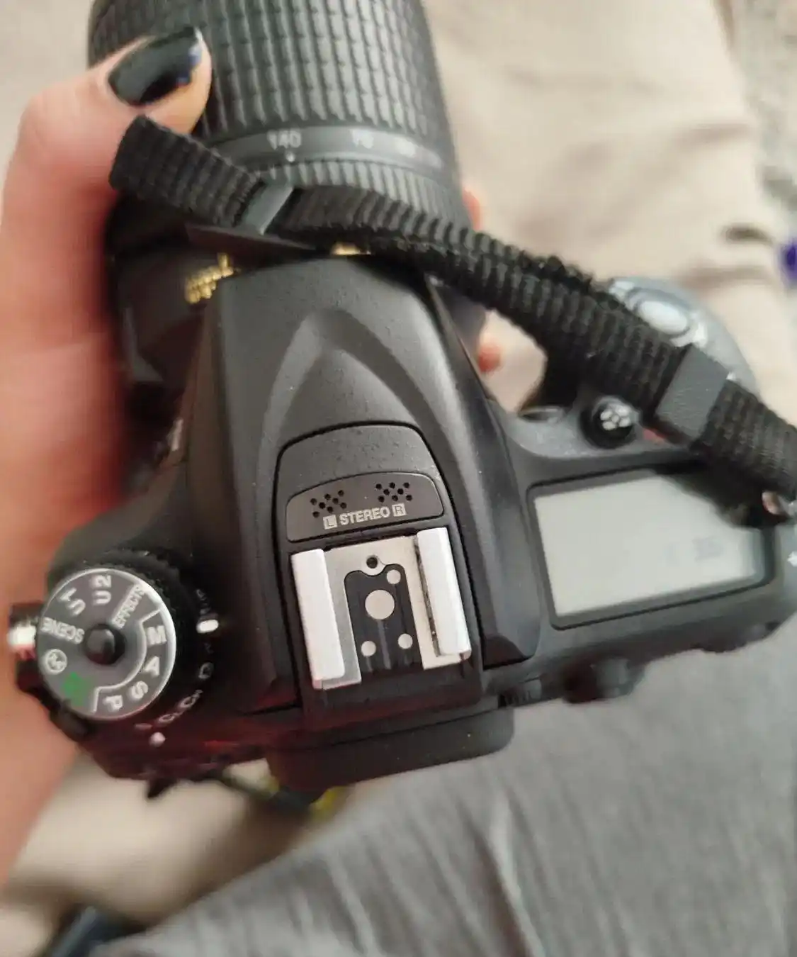 دوربین نیکون d7100 دست دو