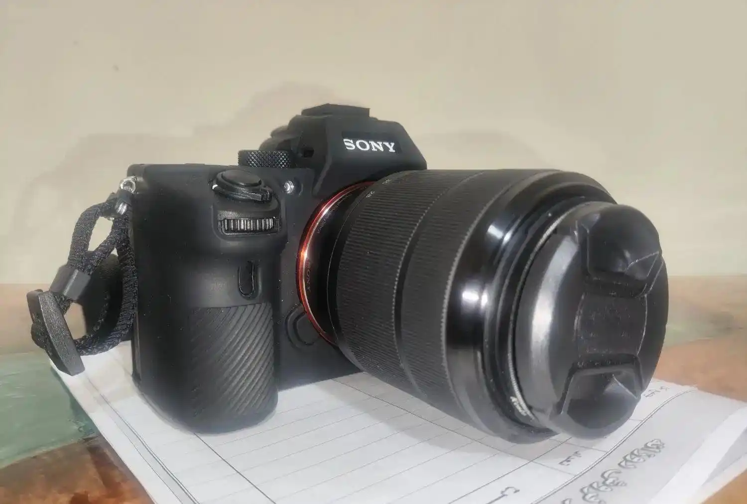 دوربین سونی a7 iii دست دو