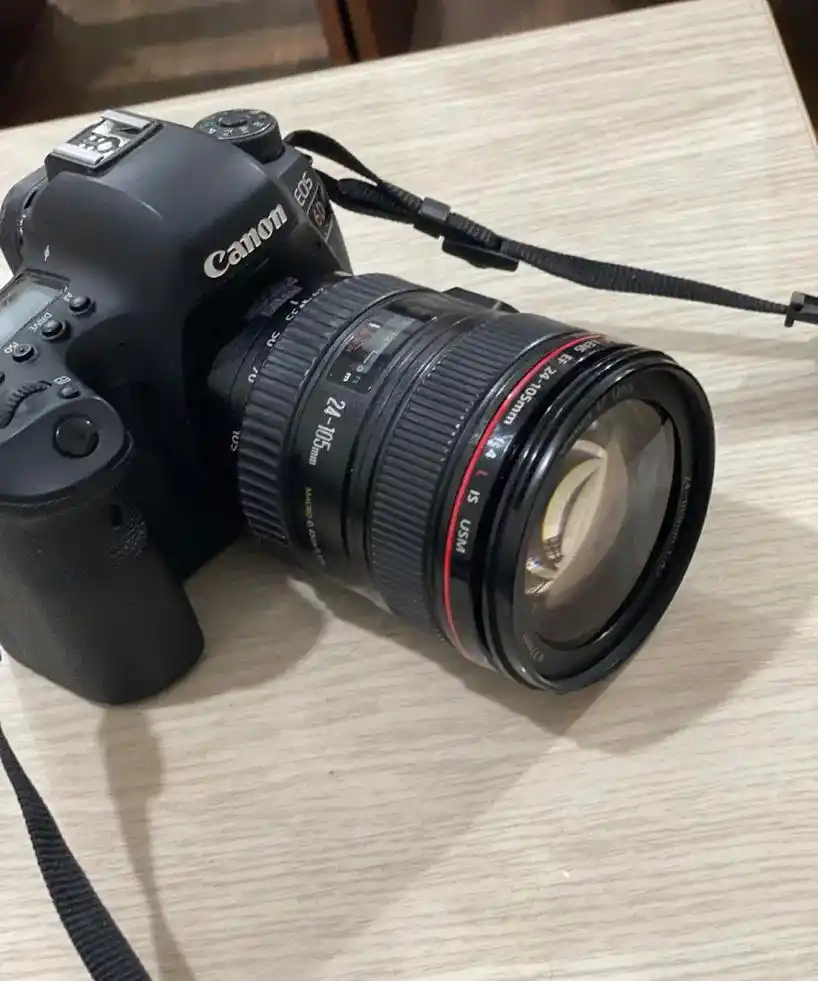 دوربین کنون مدل 6d مارک ۲ دست دو