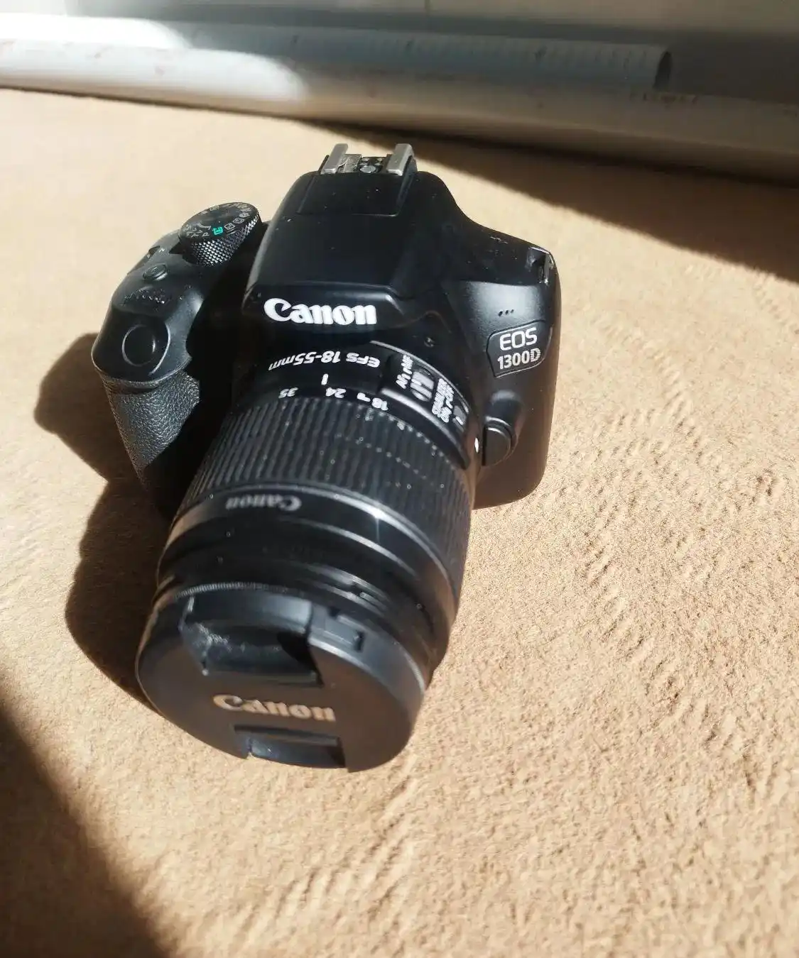دوربین کنون Canon 1300D دارای Wifi دست دو