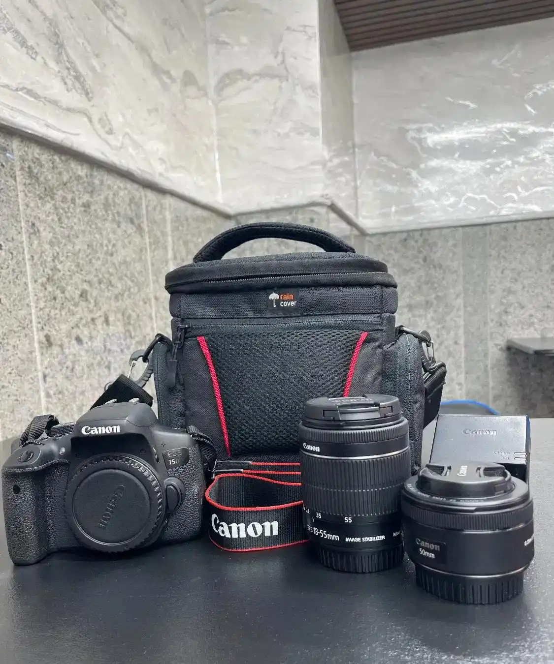 دوربین عکاسی canon 750d دست دو