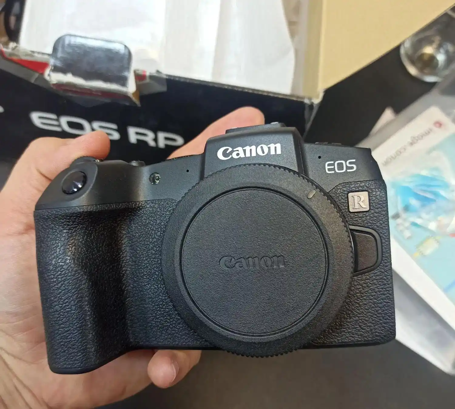 دوربین عکاسی دست دوم Canon eos RP body دست دو