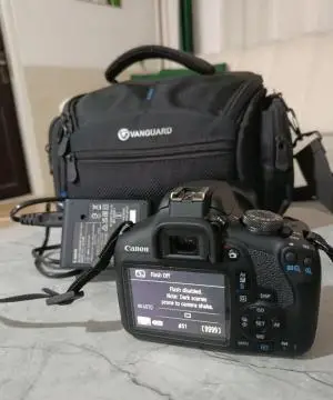 دوربین حرفه ای کنون | Canon 2000D+18-55mm  دست دوم