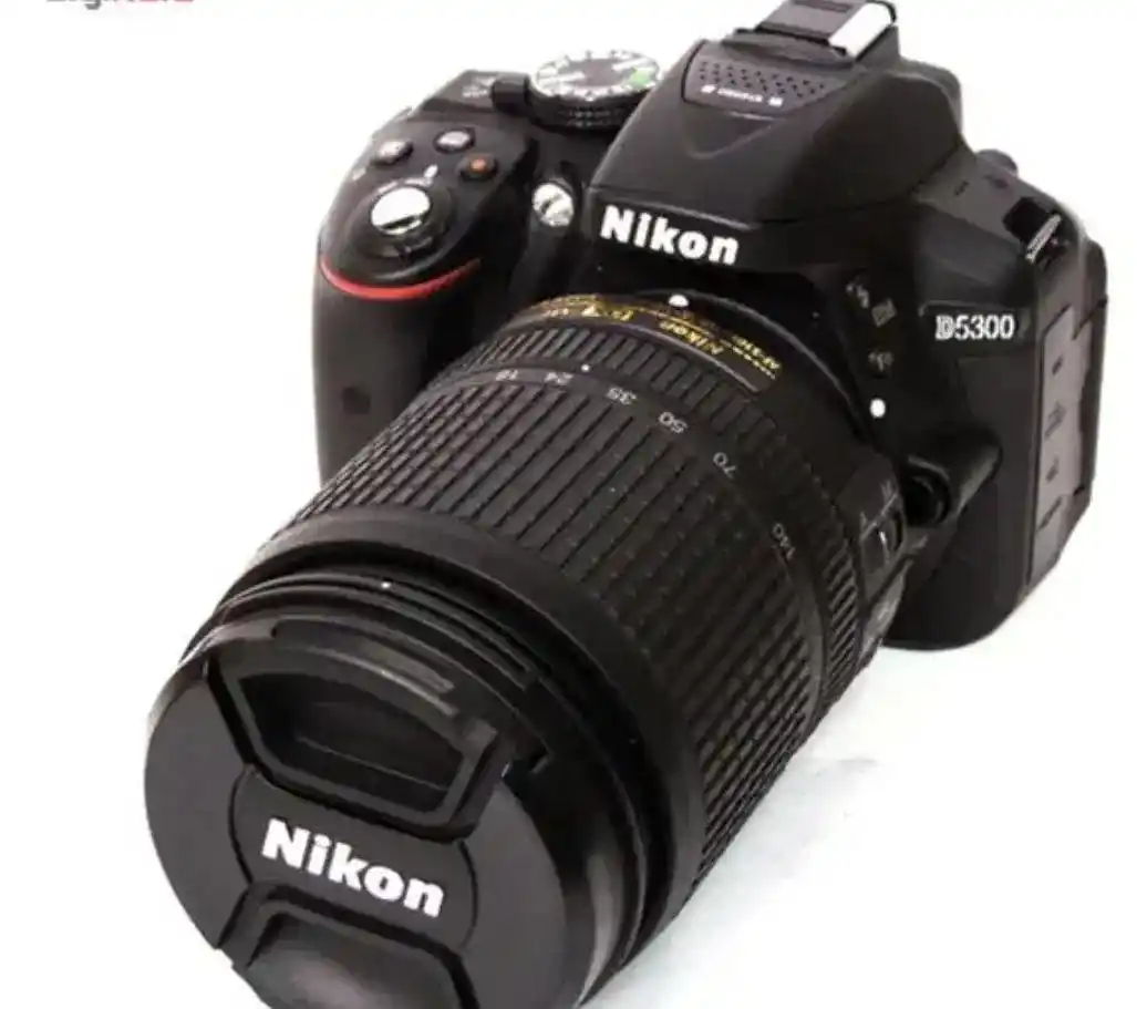 دوربین نیکون d5300 دست دو