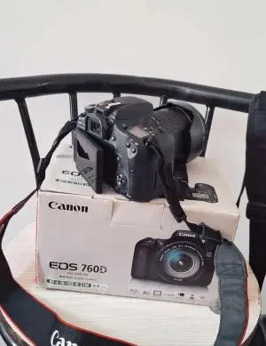 دوربین کنن 760D دست دوم