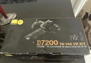 دوربین نیکون nikon D7200 دست دوم