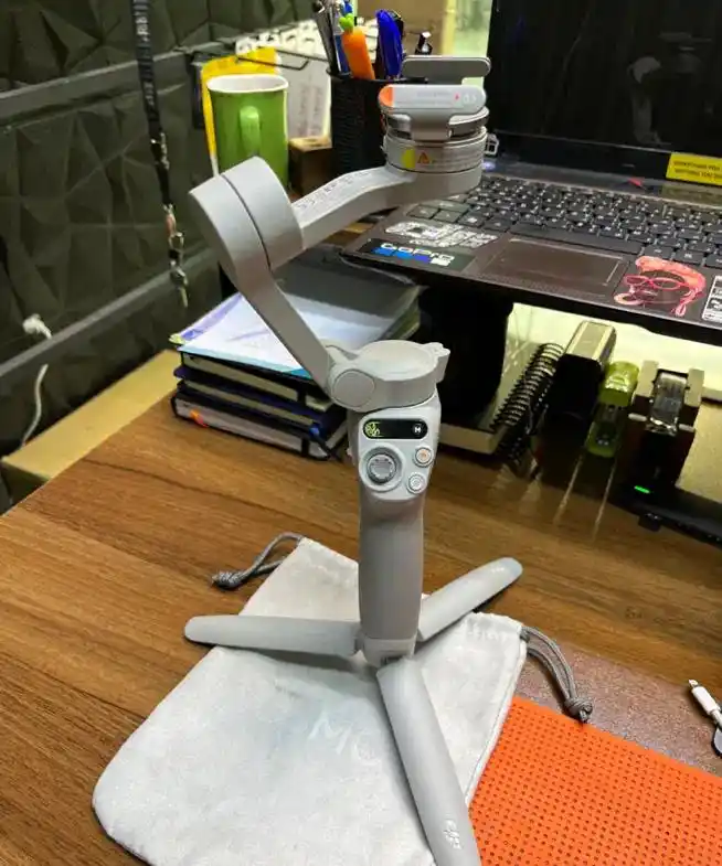 گیمبال dji osmo se دست دو