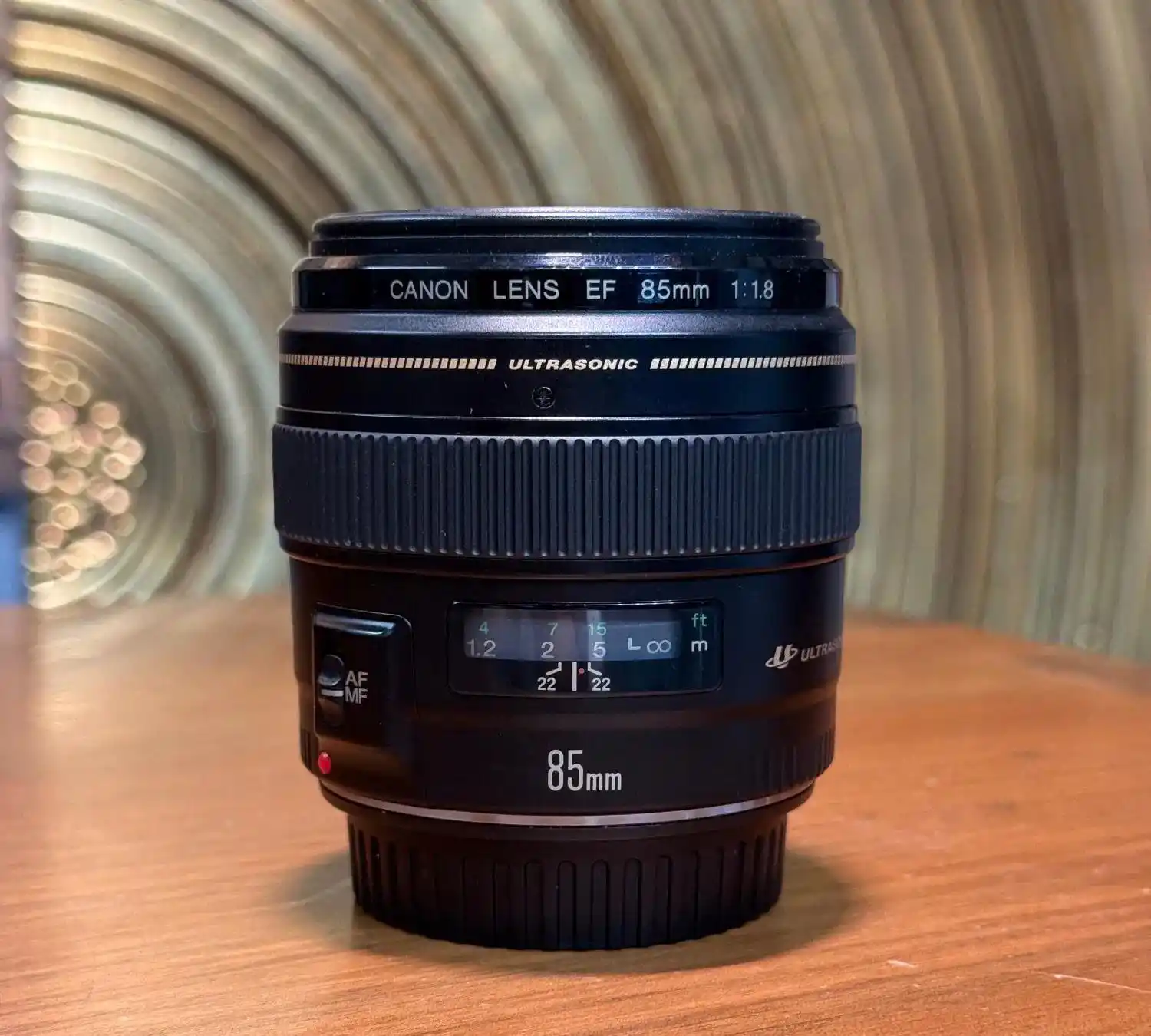 لنز Canon EF 85mm f/1.8 USM دست دوم در حد نو دست دو