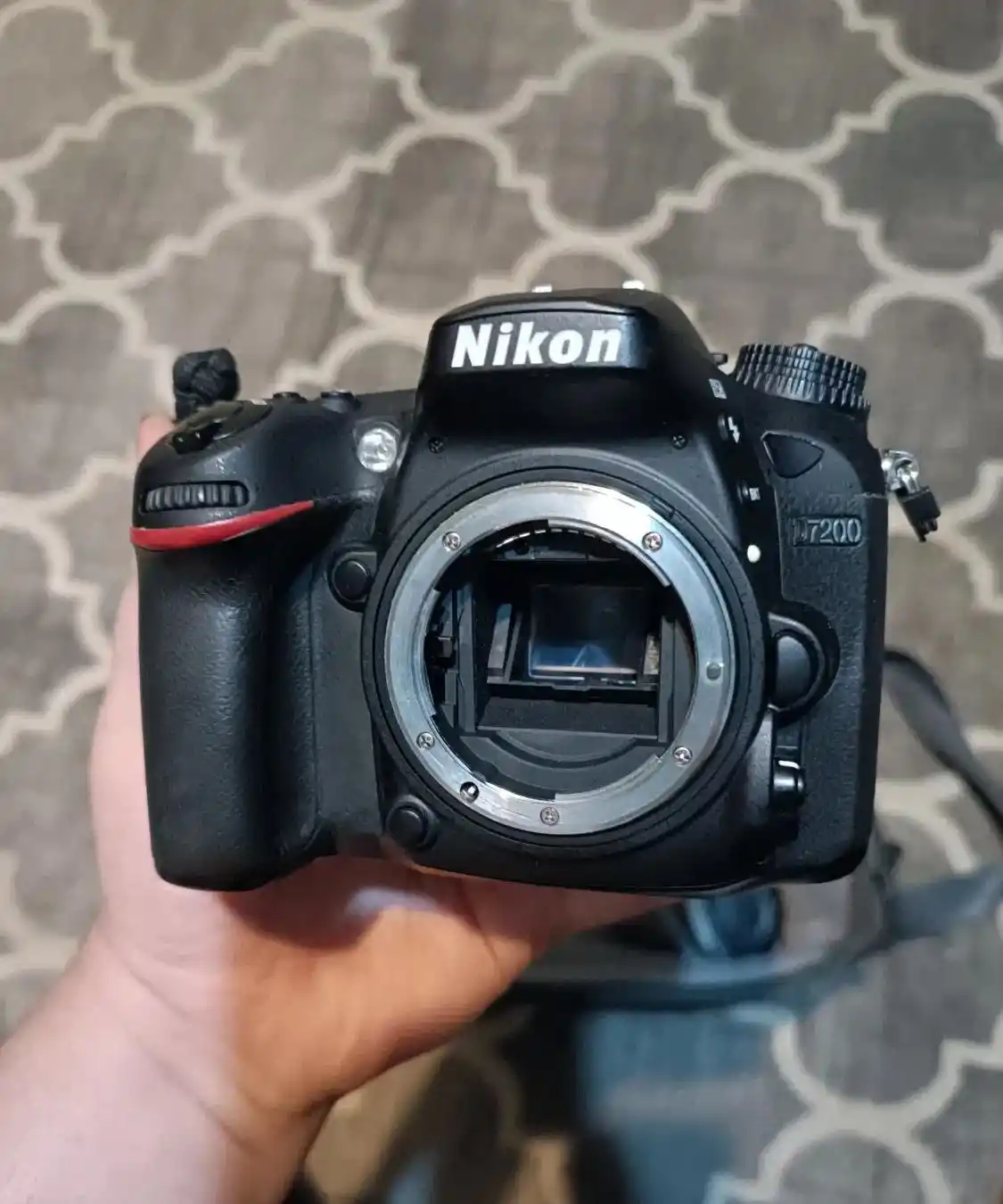 دوربین dslr نیکون d7200 دست دو