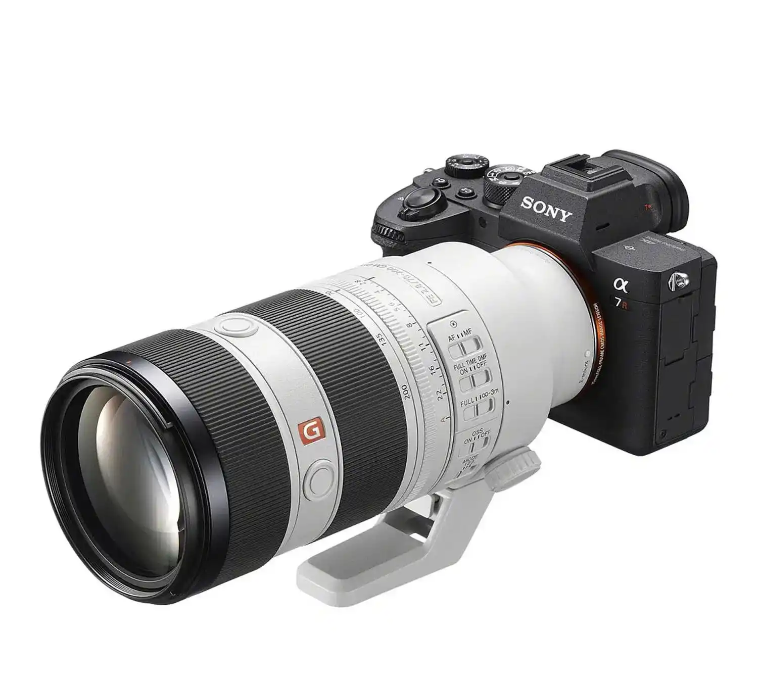 لنز سونی Sony FE 70-200mm f/2.8 GM OSS II Lens دست دو