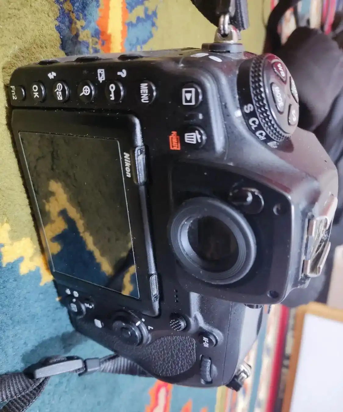 دوربین عکاسی نیکون D850 دست دو