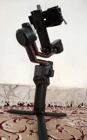 گیمبال رونین Rs3 و میکروفون هالی لند M2 دست دوم