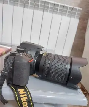 دوربینnikon D5600 دست دوم