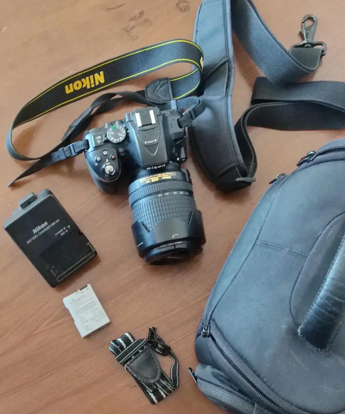 دوربین Nikon D5300 با لنز 18-140 دست دو