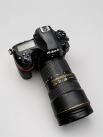 دوربین نیکون D850 + 24-120mm بدنه دست دوم