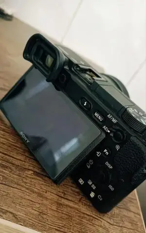 Sony a6400 body دست دوم