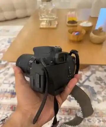 Canon EOS 700D 18-55mm دست دو