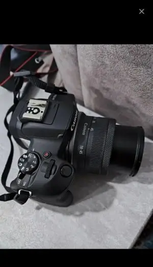دوربین عکاسی Canon eos r100 دست دوم