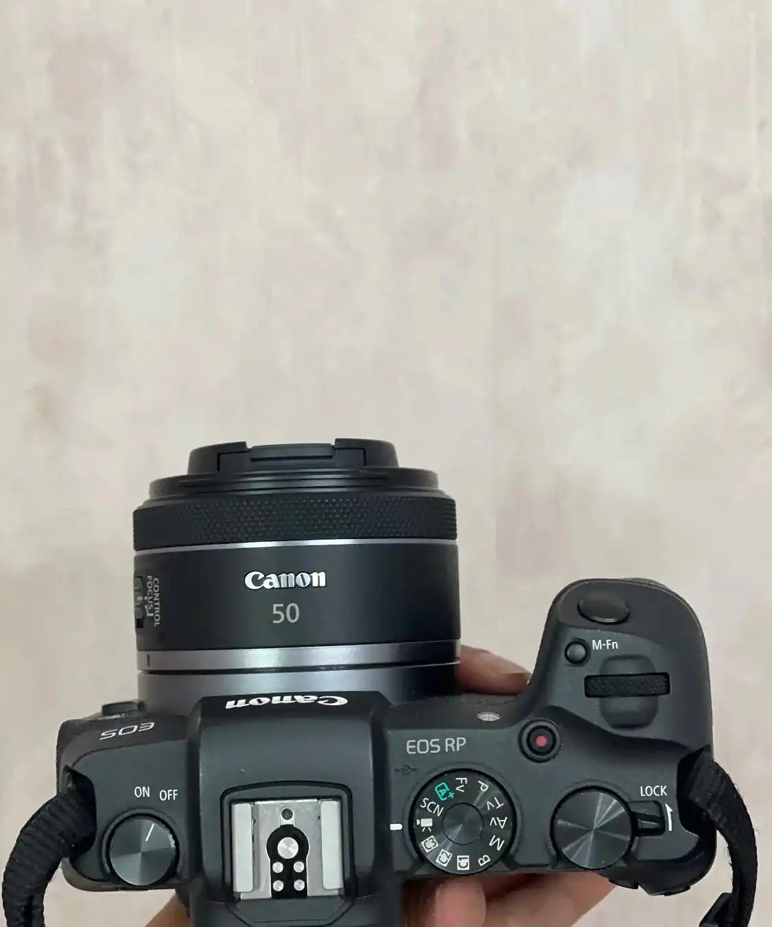 دوربین عکاسی canon Rp و لنز 50mm دست دو