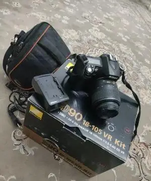 دوربین عکاسی D90 دست دوم