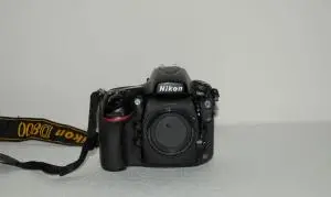دوربین نیکون Nikon D800 همراه با 3 لنز کاربردی دست دوم