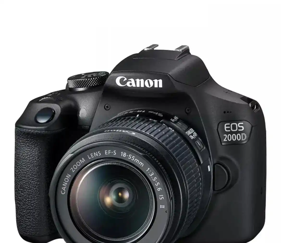 Canon EOS 2000D دست دو