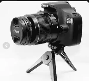 canon 1200D kit 18-55 دست دوم