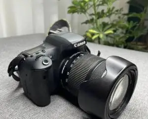 دوربین حرفه ای کانن | Canon 760D+18-135mm STM دست دوم