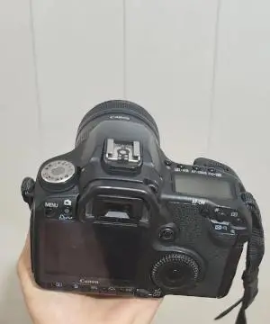 دوربین canon 50d دست دوم